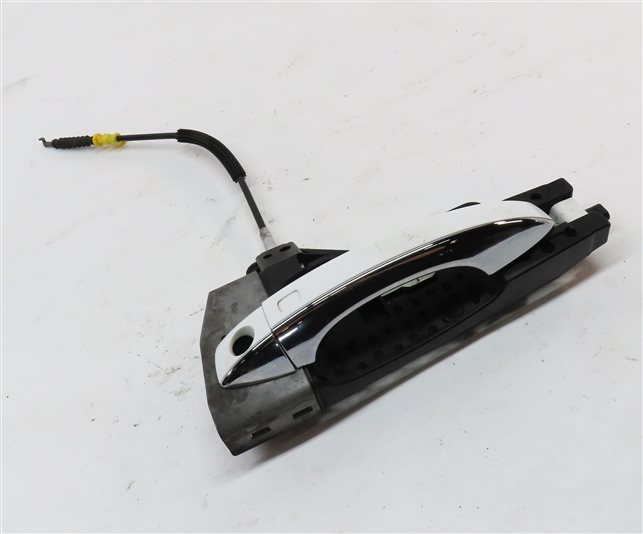 09-17 AUDI A4 S4 Q5 ALLROAD (B8 8K 8R) FRONT LEFT KEYLESS DOOR HANDLE (White)