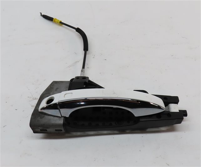 Thumbnail 2: 09-17 AUDI A4 S4 Q5 ALLROAD (B8 8K 8R) FRONT LEFT KEYLESS DOOR HANDLE (White)