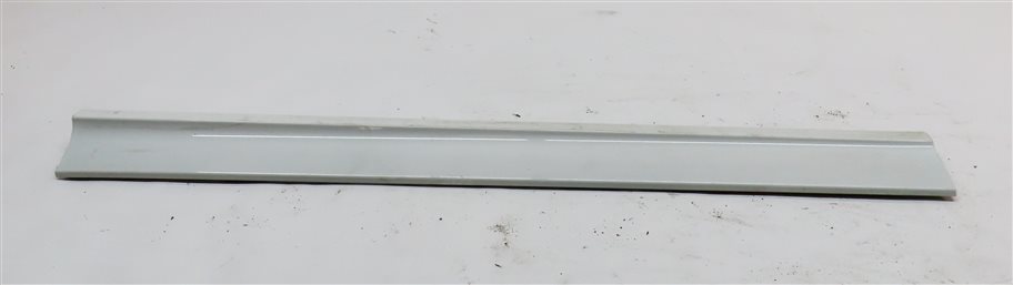 Thumbnail 4: 14-17 AUDI SQ5 B8 8R S-LINE FRONT LEFT DRIVER LOWER DOOR TRIM MOULDING (White)