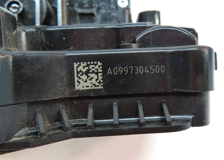 Thumbnail 9: 13-15 MERCEDES GL CLASS (X166) REAR LEFT LOCK LATCH ACTUATOR w/ SOFT CLOSE MOTOR