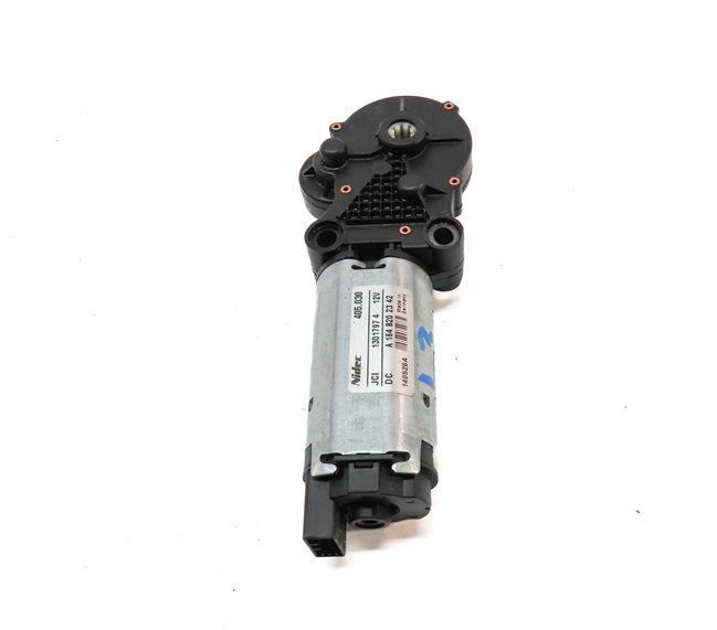 Thumbnail 2: 2015 MERCEDES GL550 (X166) REAR 3RD ROW LEFT SEAT POSITION ADJUST MOTOR