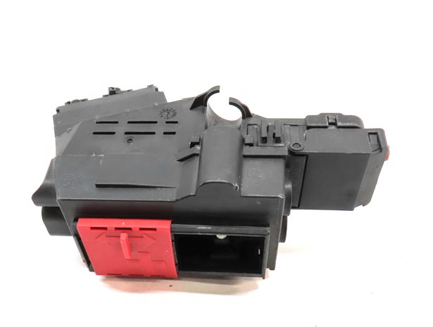 Thumbnail 2: 20 15 MERCEDES GL550 (X166) 4.6L ENGINE RELAY POWER JUNCTION CONTROL BOX