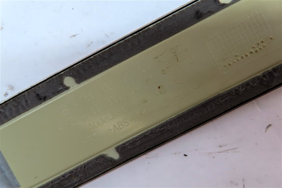 Thumbnail 8: 2015 MERCEDES GL550 (X166) FRONT LEFT & RIGHT DOOR SILL SCUFF TRIM PANEL SET/2