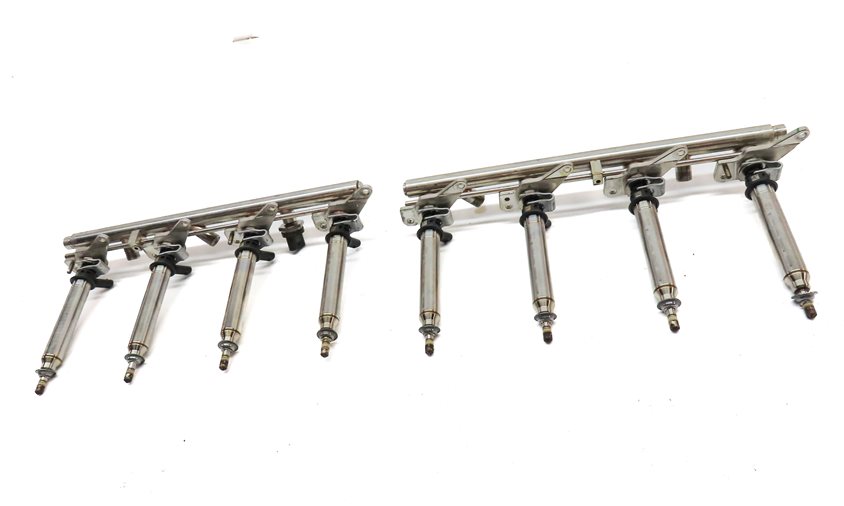 Thumbnail 2: 15 MERCEDES GL550 (X166) 4.6L LEFT & RIGHT ENGINE MOTOR FUEL RAIL & INJECTOR SET