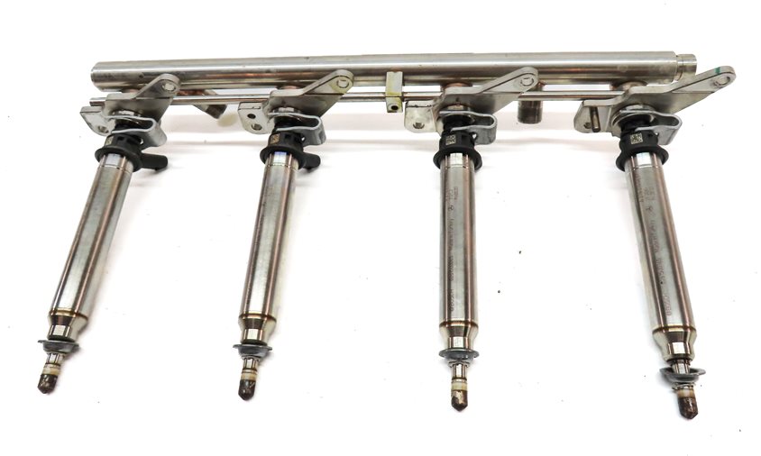 Thumbnail 4: 15 MERCEDES GL550 (X166) 4.6L LEFT & RIGHT ENGINE MOTOR FUEL RAIL & INJECTOR SET