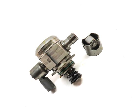 Thumbnail 3: 2011-2020 MERCEDES E500 E550 S600 SL450 SL550 GL550 LEFT MECHANICAL FUEL PUMP