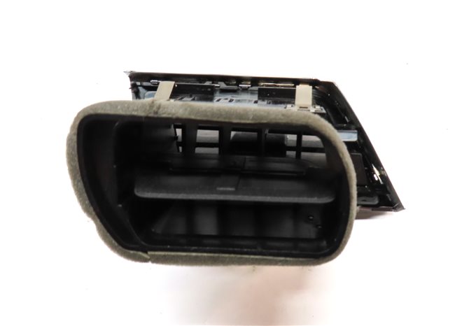 Thumbnail 4: 15 MERCEDES GL550 X166 FRONT RIGHT PASSENGER DASH HEAT AIR AC HVAC VENT (Black)