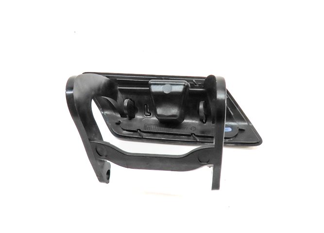 Thumbnail 5: 2015 MERCEDES GL550 (X166) FRONT LEFT DRIVER HEADLIGHT WASHER TRIM COVER (Black)