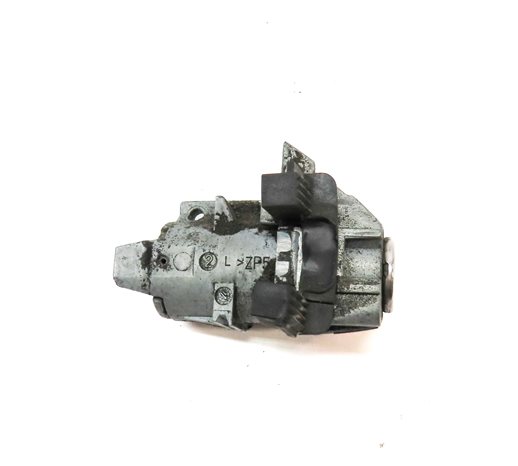 Thumbnail 5: 2015 MERCEDES GL550 (X166) FRONT LEFT DRIVER DOOR LOCK CYLINDER w/KEY