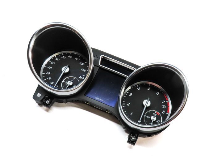 15 MERCEDES GL ML CLASS X166 W166 SPEEDOMETER INSTRUMENT GAUGE CLUSTER (166k)