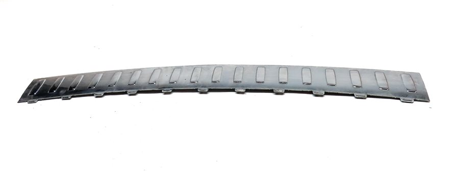 Thumbnail 4: 2015 MERCEDES GL550 (X166) REAR TRUNK BUMPER STEP PAD SCUFF PLATE TRIM PANEL