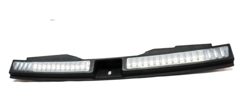 Thumbnail 2: 2015 MERCEDES GL550 (X166) REAR TRUNK TAILGATE HATCH SILL TRIM SCUFF PLATE PANEL