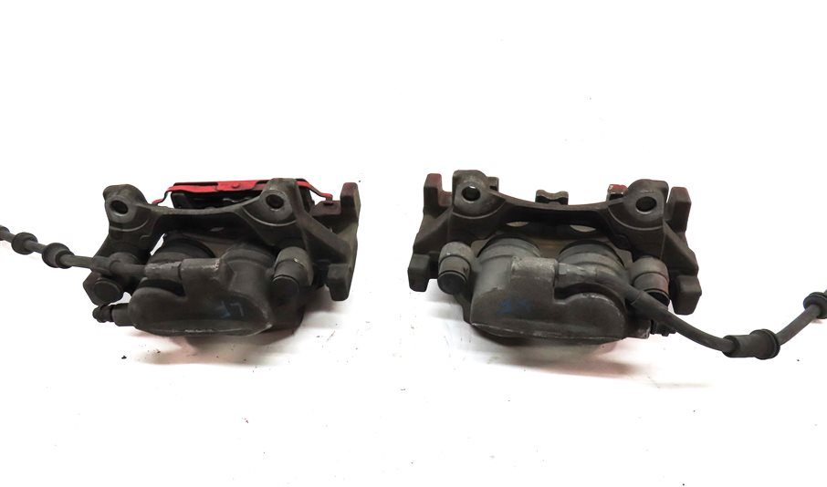 Thumbnail 5: 2013-2019 MERCEDES GL GLE GLS ML CLASS (W166 X166) FRONT BRAKE CALIPER SET/2