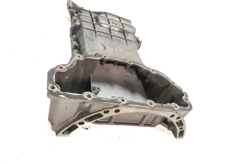 Thumbnail 4: 2012-2020 MERCEDES E550 GL450 GL550 ML550 SL550 CLS550 4.6L V8 UPPER OIL PAN