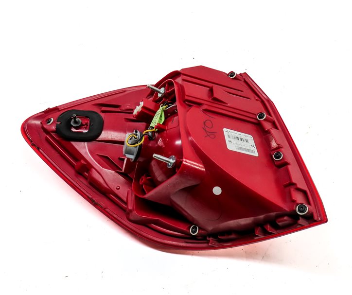 Thumbnail 5: 13-16 MERCEDES GL350 GL450 GL550 (X166) RIGHT REAR TAILLIGHT BRAKE LIGHT LAMP