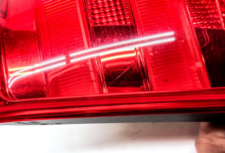 Thumbnail 7: 13-16 MERCEDES GL350 GL450 GL550 (X166) RIGHT REAR INNER TAILLIGHT LIGHT LAMP