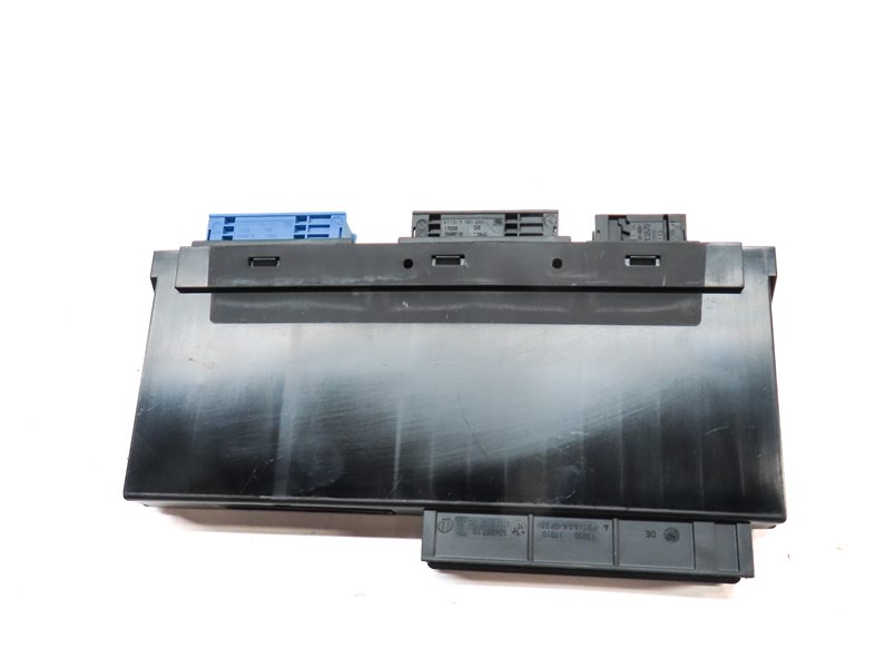 Thumbnail 4: 2013 BMW 535I (F10) PRIMARY BCM BODY CONTROL MODULE