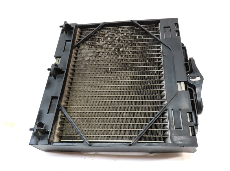 Thumbnail 7: 11-19 BMW 535i 535iGT 640i 740i (F01 F06 F07 F10) 2.0T 3.0L AUXILIARY RADIATOR