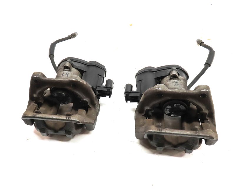 Thumbnail 6: 2011-2019 BMW 535i 550i 640i 650i (F06 F10) REAR LEFT & RIGHT BRAKE CALIPER SET