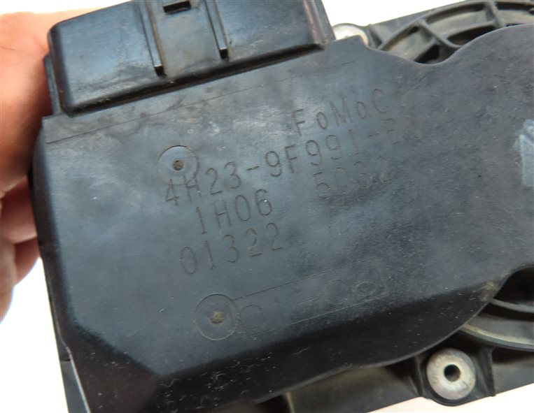 Thumbnail 6: 05-06 LAND ROVER LR3 RANGE ROVER SPORT (L320 L322) 4.2L / 4.4L V8 THROTTLE BODY