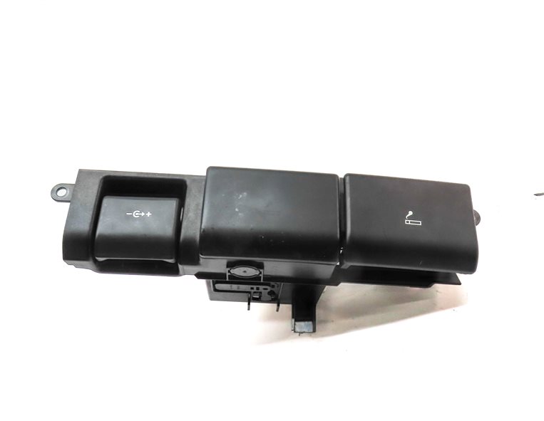 Thumbnail 2: 2006 LAND ROVER LR3 FRONT CENTER CONSOLE ASH TRAY ASHTRAY ASSEMBLY
