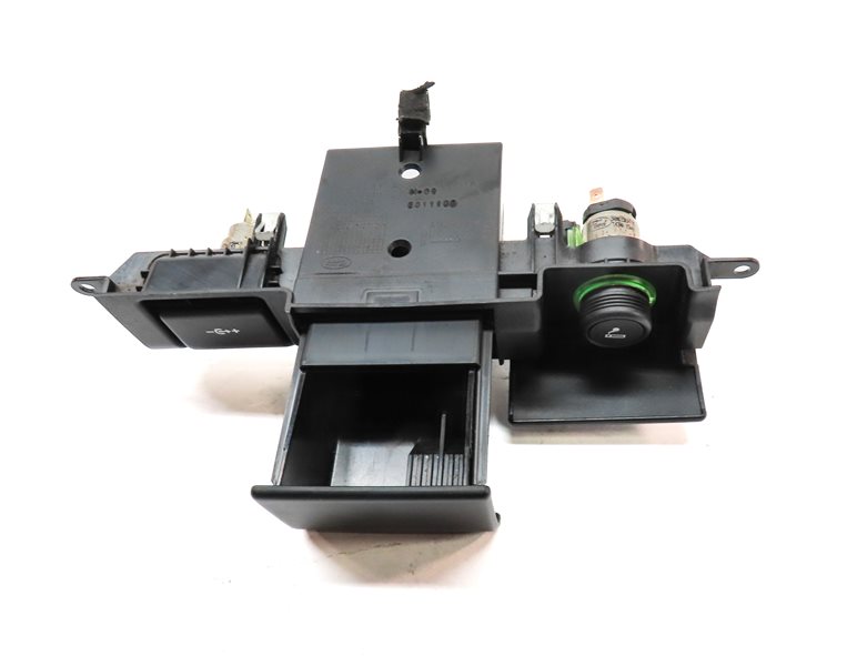 Thumbnail 5: 2006 LAND ROVER LR3 FRONT CENTER CONSOLE ASH TRAY ASHTRAY ASSEMBLY