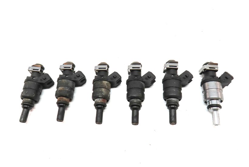 Thumbnail 4: 2002-2006 BMW 325i (E46) 2.5L SLEV MOTOR (265S6) ENGINE FUEL INJECTOR SET (6)