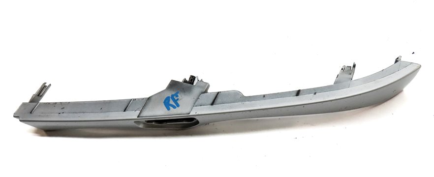 Thumbnail 11: 2003 BMW 325XIT WAGON (E46) FRONT LEFT & RIGHT LOWER HEADLIGHT LAMP TRIM SET/2