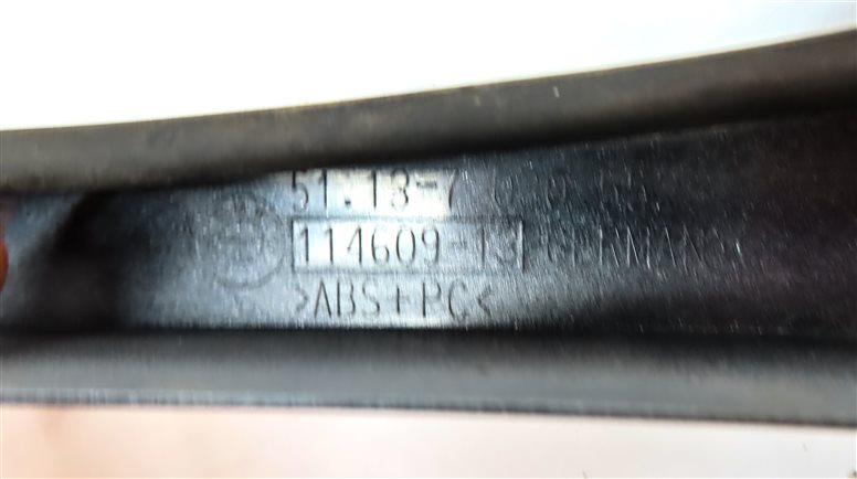Thumbnail 13: 2003 BMW 325XIT WAGON (E46) FRONT LEFT & RIGHT LOWER HEADLIGHT LAMP TRIM SET/2