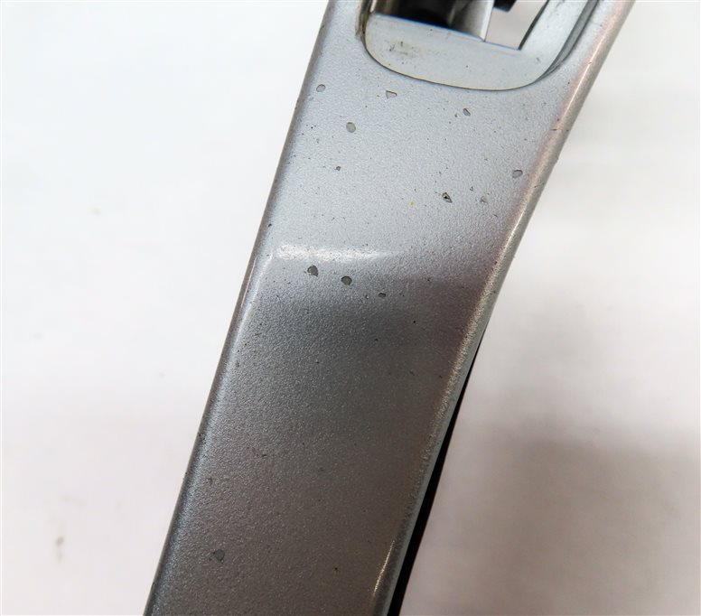 Thumbnail 14: 2003 BMW 325XIT WAGON (E46) FRONT LEFT & RIGHT LOWER HEADLIGHT LAMP TRIM SET/2