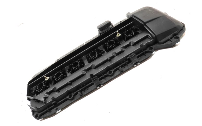 Thumbnail 3: 2003 BMW 325XIT WAGON (E46) 2.5L (M54) ENGINE CYLINDER HEAD VALVE COVER