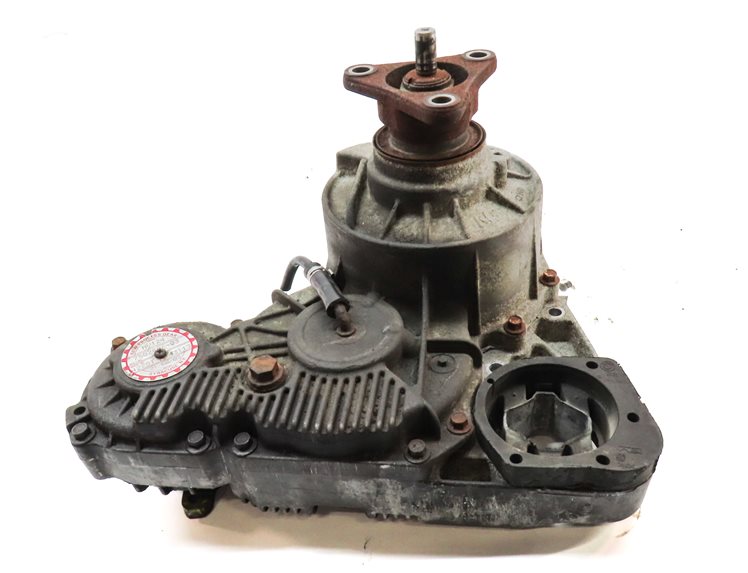 Thumbnail 2: 2001-2003 BMW 325Xi 330Xi (E46) AWD Xi FRONT TRANSFER CASE ASSEMBLY