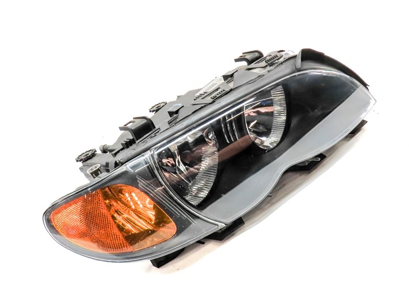 Thumbnail 4: 02-05 BMW 320i 325i 330i E46 SEDAN WAGON RIGHT PASSENGER HALOGEN HEADLIGHT LAMP