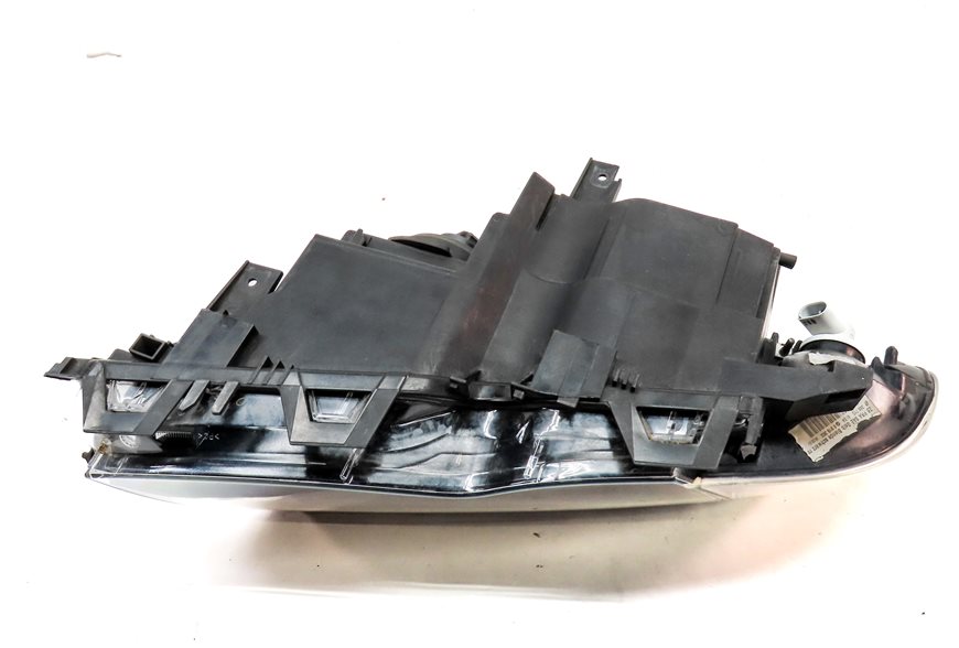 Thumbnail 6: 02-05 BMW 320i 325i 330i E46 SEDAN WAGON RIGHT PASSENGER HALOGEN HEADLIGHT LAMP