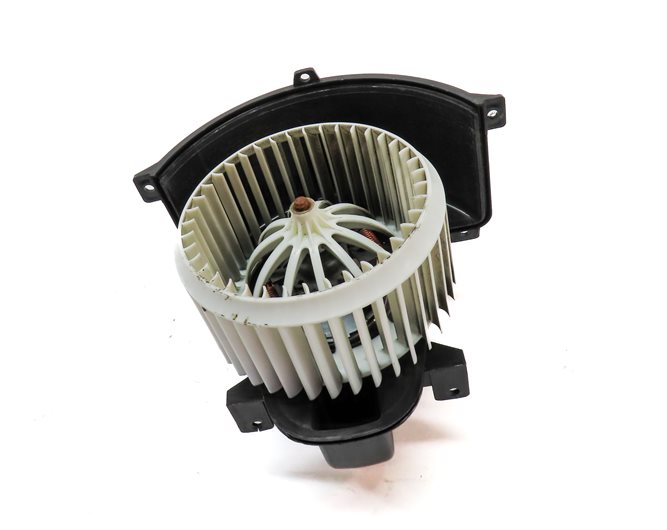 Thumbnail 2: 2004-2010 VW TOUAREG / AUDI Q7 (4L) FRONT HEATER A/C BLOWER FAN MOTOR