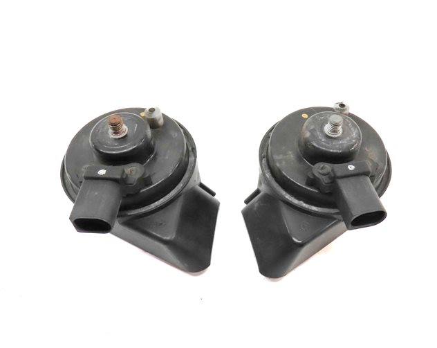Thumbnail 4: 2007-2015 AUDI Q7 R8 (4L 4S) HIGH & LOW TONE NOTE SIGNAL SAFETY HORN SET-2