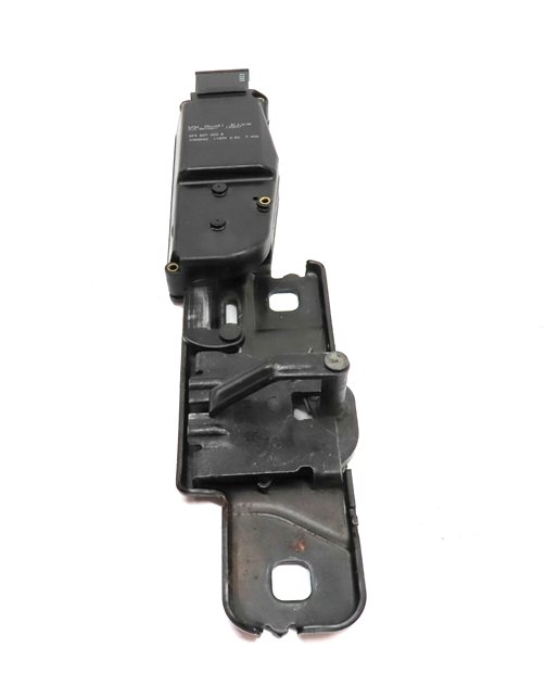 Thumbnail 4: 2007 AUDI Q7 (4HL) REAR TRUNK LIFTGATE HATCH LID STRIKER PLATE ACTUATOR