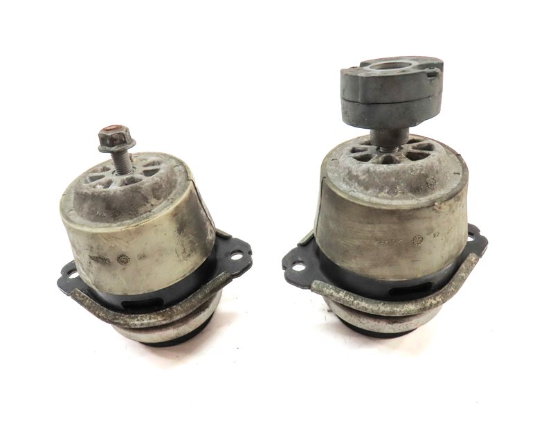 Thumbnail 2: 2007 AUDI Q7 (4HL) 3.6L (BHK) LEFT & RIGHT ENGINE MOTOR MOUNT SET/2
