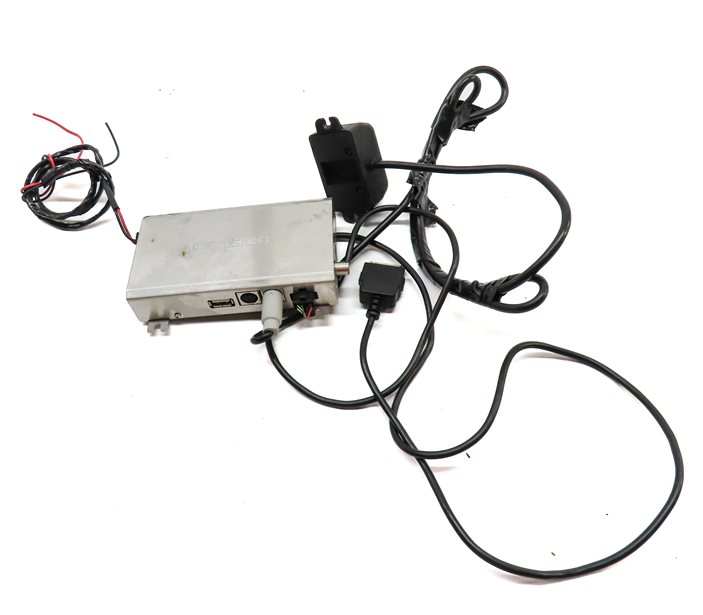 Thumbnail 2: 4HL DENISON GATEWAY 500 iPOD USB MULTIMEDIA INTERFACE MODULE w/HARNESS