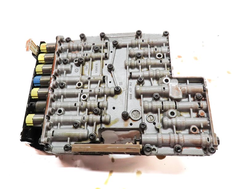 Thumbnail 6: 2007-2008 AUDI Q7 (4L) 3.6L (6HP-19) AUTOMATIC TRANSMISSION A/T VALVE BODY