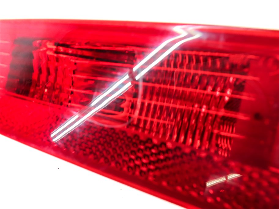 Thumbnail 7: 2007-2015 AUDI Q7 (4L) LEFT DRIVER REAR BUMPER LOWER TAILLIGHT LIGHT LAMP