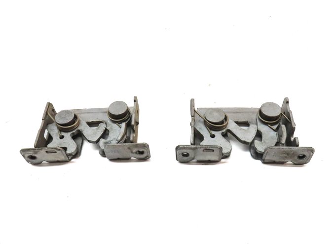 Thumbnail 2: 2013 BMW 335I CONVERTIBLE (E93) FRONT HOOD BONNET LID LOCK LATCH SET/2