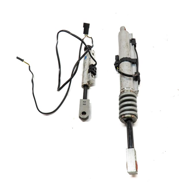 Thumbnail 2: 07-13 BMW 328i 335i M3  15-18 440i M4 RIGHT CONVERTIBLE TOP HYDRAULIC RAM SET
