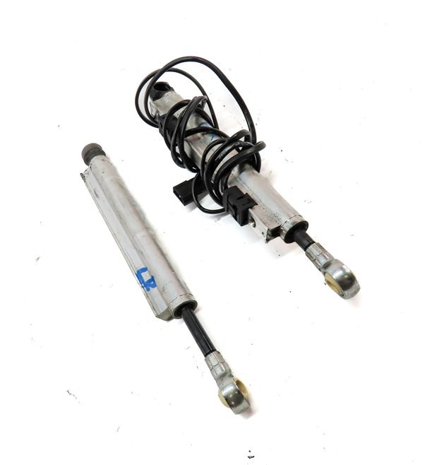 Thumbnail 3: 2013 BMW 335I CONVERTIBLE (E93) REAR CONVERTIBLE TOP RAM CYLINDER SET/2