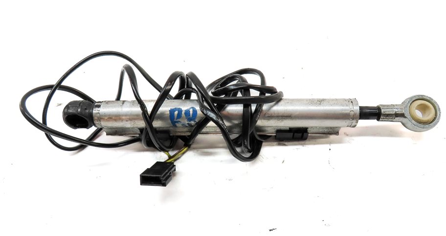 Thumbnail 7: 2013 BMW 335I CONVERTIBLE (E93) REAR CONVERTIBLE TOP RAM CYLINDER SET/2