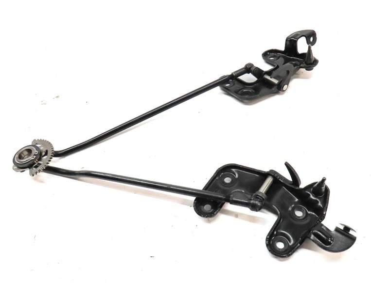 Thumbnail 6: 2013 BMW 335I CONVERTIBLE (E93) CONVERTIBLE TOP LOCK LATCH ASSEMBLY