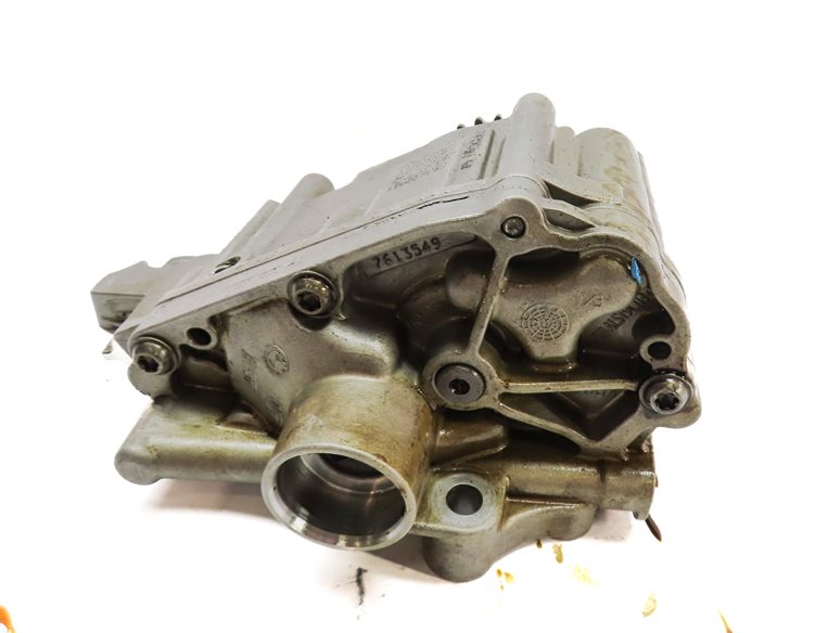 Thumbnail 6: 2013 BMW 335I CONVERTIBLE (E93) 3.0L (N55) ENGINE MOTOR OIL FLUID PUMP