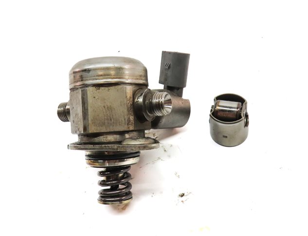 Thumbnail 2: 12-15 BMW 135i 335i 535i 740i X1 X3 X5 X6 3.0L N55 TURBO MECHANICAL FUEL PUMP