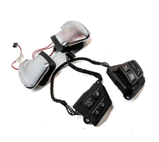 Thumbnail 3: 2013 BMW 335I CONVERTIBLE (E93) PHONE PADDLE SHIFT STEERING WHEEL SWITCH SET/2