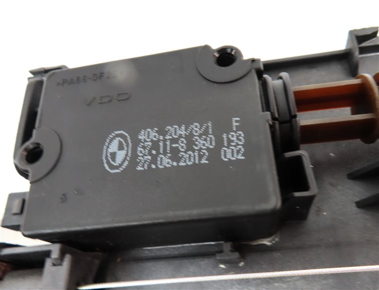 Thumbnail 7: 2013 BMW 335I CONVERTIBLE (E93) REAR TRUNK LID SOFT CLOSE LOCK LATCH ACTUATOR